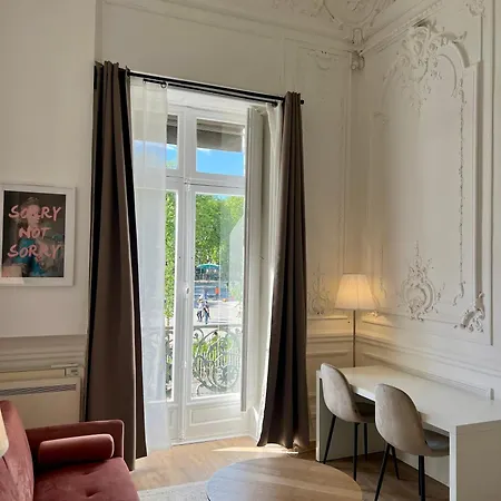 Apartment Maison El&ar - Place De La Comedie, Wifi *